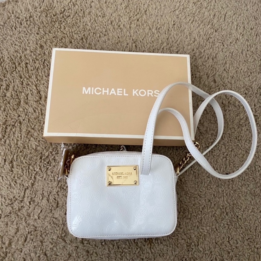 SALE🔥NWT Michael Kors Crossbody